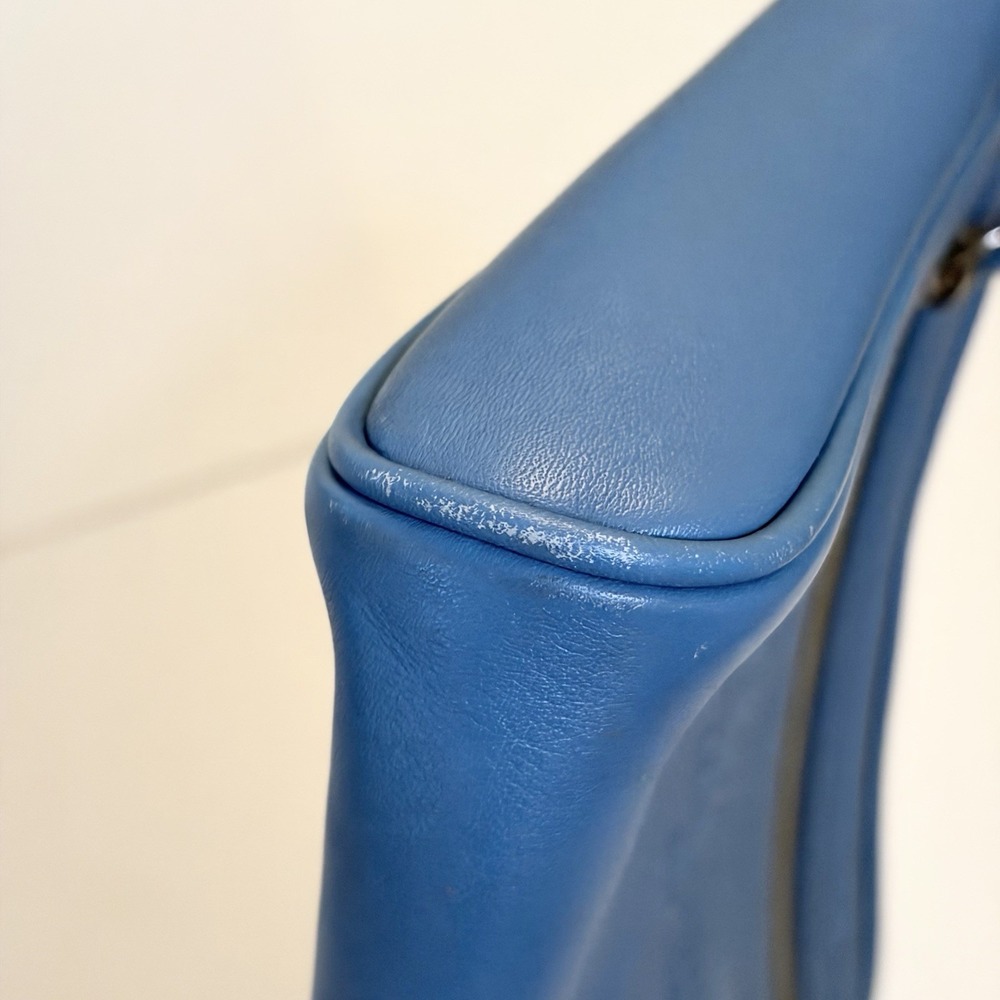 COACH Vintage BLUE LEATHER Bag COSMETIC Case POUCH Utility Bag Lined Zip Travel - Picture 7 of 11